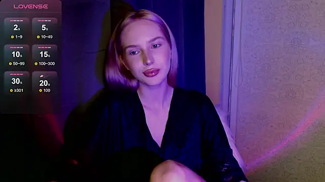 MichelleVelour online show from May 20, 2026, 5:30 pm