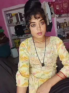 Mahi Love0143 online show from August 5, 2026, 4:15 am