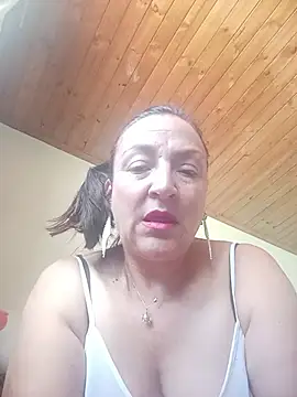 Snapshot of dangerous_milf chatting on June 11, 2026, 3:54 pm dangerous milf online show from June 11, 2026, 3:54 pm