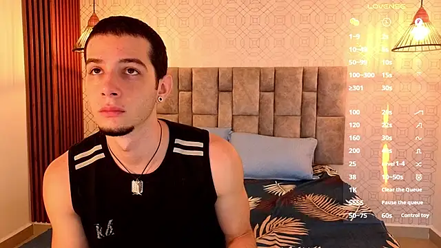 Snapshot of isaacblaze_ chatting on June 12, 2026, 4:11 am isaacblaze online show from June 12, 2026, 4:11 am