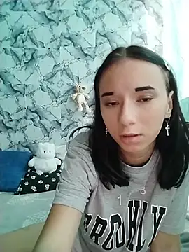 -VictoriaJohnson- online show from May 27, 2026, 10:12 am