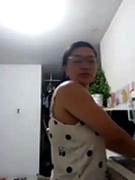 Snapshot of Casandra_inthemorning chatting on June 5, 2026, 2:40 am Casandra inthemorning online show from June 5, 2026, 2:40 am