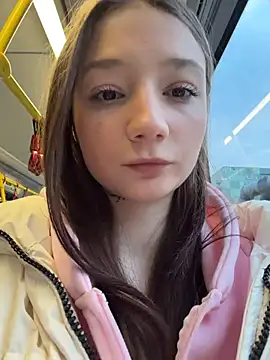 hiding-mila online show from May 17, 2026, 2:09 am