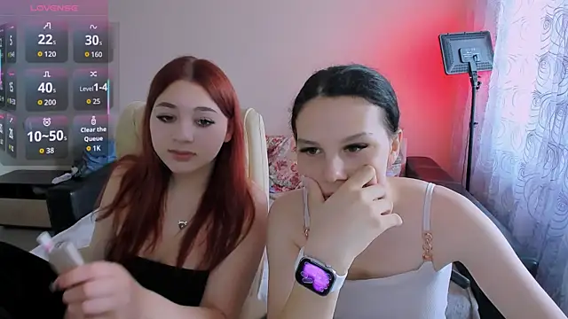 Snapshot of Adelina_xxx chatting on June 10, 2026, 10:47 am Adelina xxx online show from June 10, 2026, 10:47 am