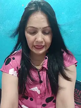 simmy14321 online show from June 27, 2026, 5:40 pm