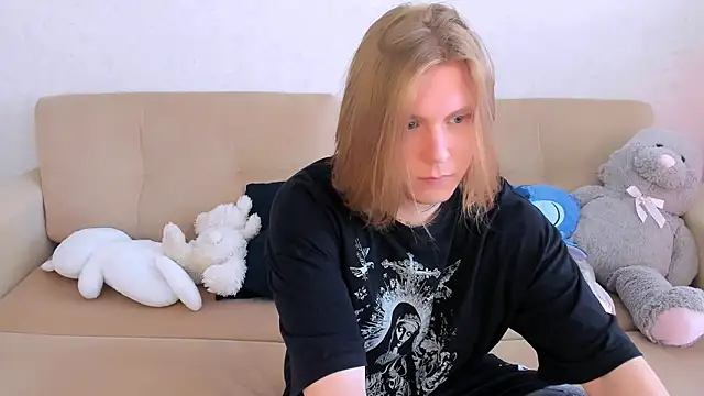 Snapshot of Hirtay chatting on June 30, 2026, 4:57 am Hirtay online show from June 30, 2026, 4:57 am