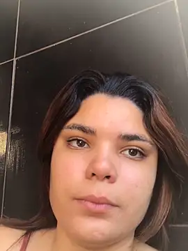 Cliaclara online show from June 8, 2026, 8:42 pm
