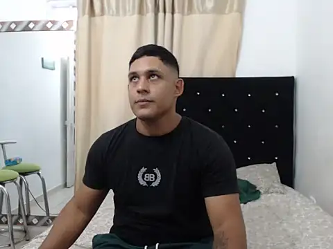 Snapshot of cachorrosex7 chatting on May 19, 2026, 11:00 pm cachorrosex7 online show from May 19, 2026, 11:00 pm