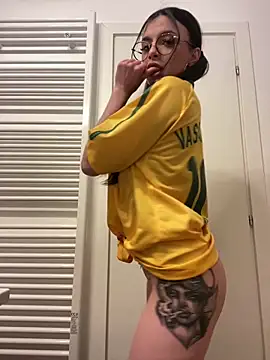 AshleyKartter online show from May 19, 2026, 6:36 pm