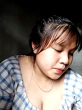 Snapshot of lybaby11 chatting on May 12, 2026, 5:37 am lybaby11 online show from May 12, 2026, 5:37 am