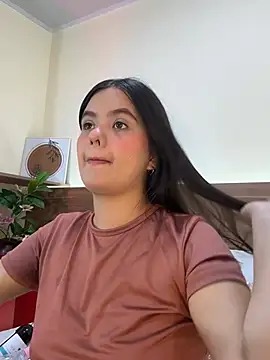 thamiina   online show from June 10, 2026, 11:53 am