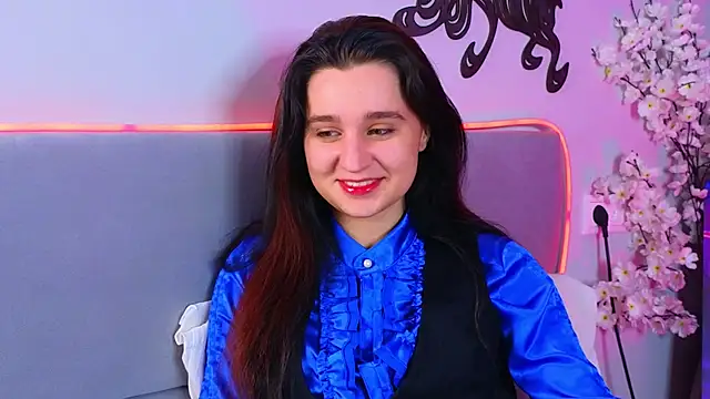 ReynaEdge online show from May 26, 2026, 9:27 am