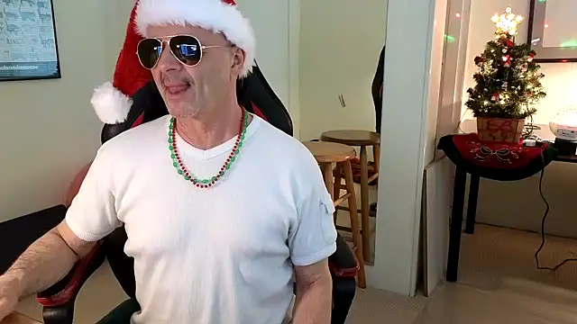 hotdadbod online show from December 16, 2024, 9:09 pm