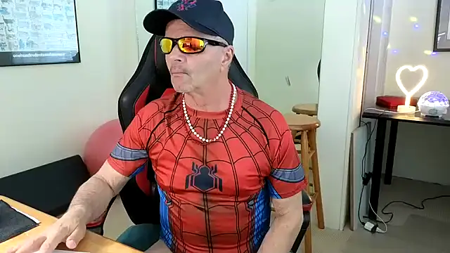 hotdadbod online show from March 2, 2025, 9:22 pm