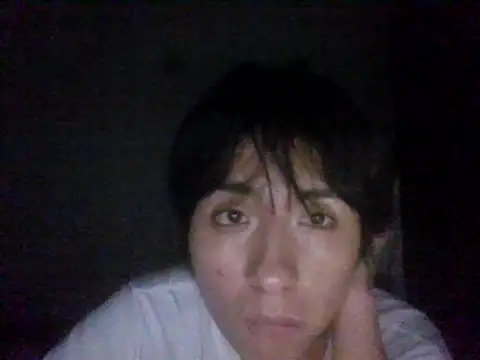 Andygatito online show from May 12, 2026, 5:37 am