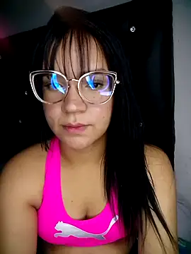 Snapshot of Eli_Srez chatting on June 1, 2026, 10:44 pm Eli Srez online show from June 1, 2026, 10:44 pm