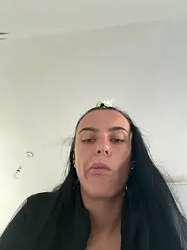 Snapshot of XemzX chatting on May 28, 2026, 9:39 am XemzX online show from May 28, 2026, 9:39 am