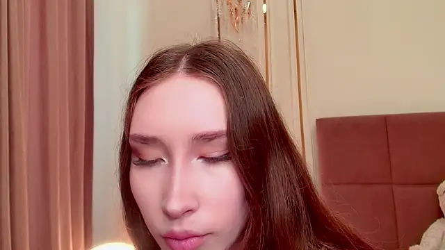Snapshot of lalisabrown chatting on May 18, 2026, 4:07 am lalisabrown online show from May 18, 2026, 4:07 am