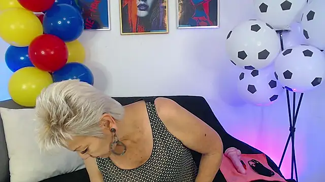 Jacky Smith1 online show from July 6, 2026, 3:03 pm