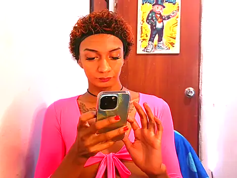 Alexxasexy online show from June 18, 2026, 7:51 pm