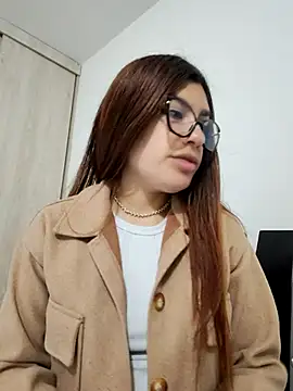 cutetemari online show from June 29, 2026, 12:17 am