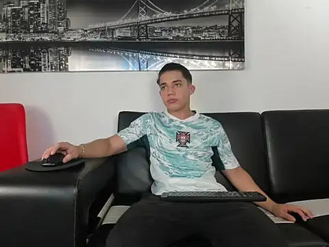 rocco gym online show from June 20, 2026, 7:49 pm
