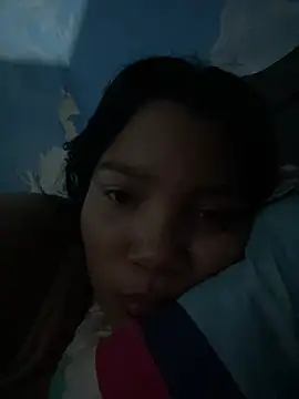 Snapshot of Angelito2612 chatting on May 27, 2026, 8:06 pm Angelito2612 online show from May 27, 2026, 8:06 pm