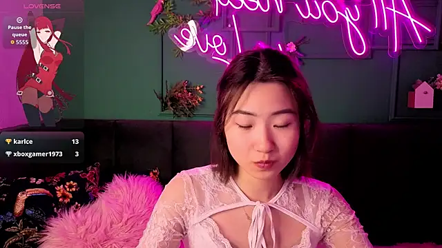Snapshot of Runi_Asian chatting on June 15, 2026, 1:08 am Runi Asian online show from June 15, 2026, 1:08 am