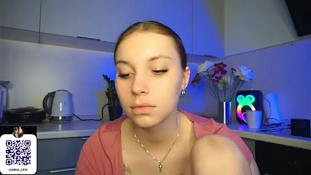 Snapshot of Sairallyn chatting on June 20, 2026, 10:45 pm Sairallyn online show from June 20, 2026, 10:45 pm