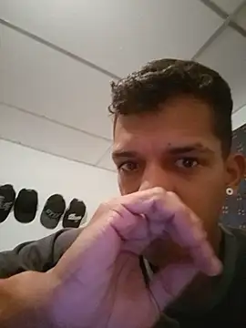 Slatcito online show from May 13, 2026, 2:36 pm