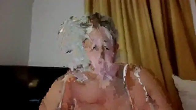 Snapshot of MrC_MissL chatting on June 15, 2026, 8:55 pm MrC MissL online show from June 15, 2026, 8:55 pm