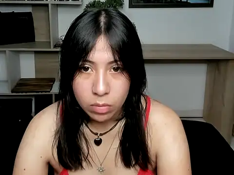 SalomeFernandez online show from May 19, 2026, 2:34 pm