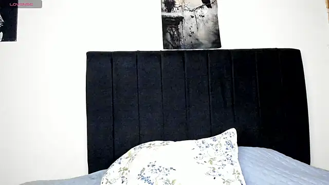 Snapshot of Eve_Colleen chatting on July 17, 2026, 2:07 am Eve Colleen online show from July 17, 2026, 2:07 am