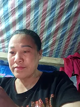 Caily-ly online show from May 14, 2026, 2:13 pm