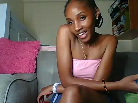 Snapshot of Velvet_peach chatting on June 27, 2026, 8:47 pm Velvet peach online show from June 27, 2026, 8:47 pm