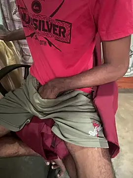 Snapshot of Inuchethi chatting on December 18, 2024, 1:37 am Inuchethi online show from December 18, 2024, 1:37 am