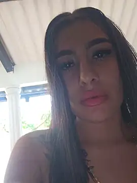 Snapshot of Luisa_Madrid chatting on May 30, 2026, 1:19 pm Luisa Madrid online show from May 30, 2026, 1:19 pm
