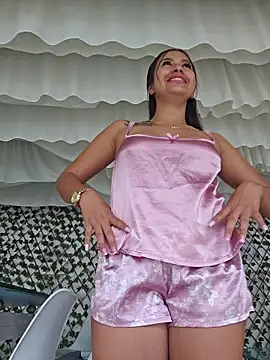 Snapshot of Luisa_Madrid chatting on June 30, 2026, 12:06 pm Luisa Madrid online show from June 30, 2026, 12:06 pm