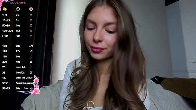 BerryLust online show from May 18, 2026, 6:52 am