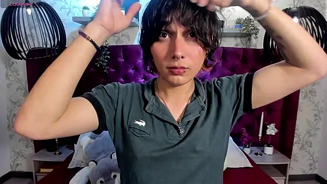 Snapshot of Brunodeluca_ chatting on June 18, 2026, 8:24 pm Brunodeluca online show from June 18, 2026, 8:24 pm