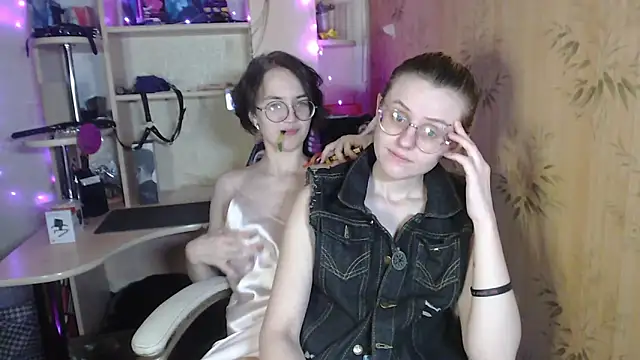   Freya    online show from May 24, 2026, 3:39 pm