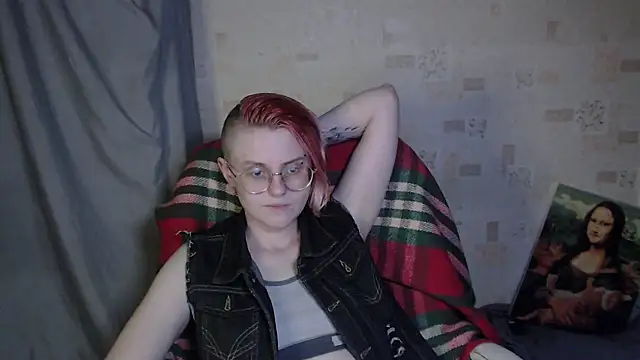   Freya    online show from June 24, 2026, 4:39 pm