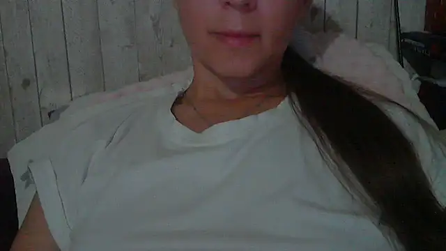 Bella--White online show from May 28, 2026, 5:21 pm