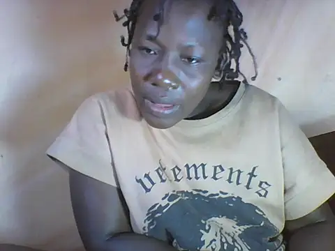 Snapshot of Lovely-baby9 chatting on July 6, 2026, 7:27 am Lovely-baby9 online show from July 6, 2026, 7:27 am