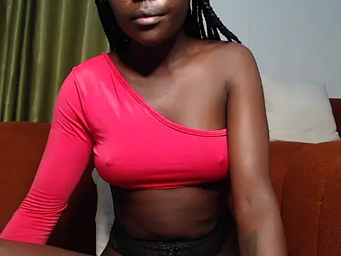 Snapshot of desires-chocolate chatting on June 7, 2026, 12:15 am desires-chocolate online show from June 7, 2026, 12:15 am