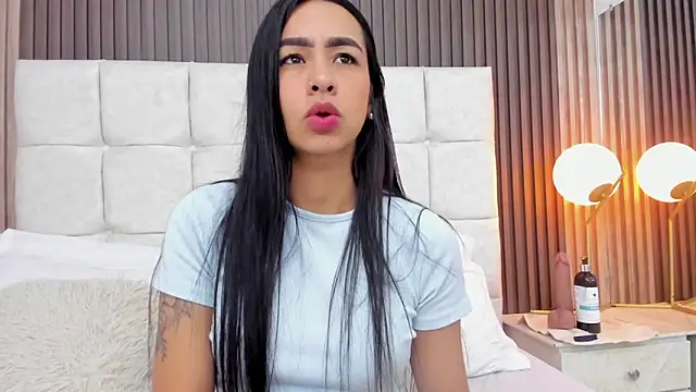 Camila Vega22 online show from May 23, 2026, 11:47 am