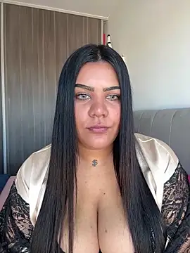 Snapshot of CharlotteFoxx3 chatting on May 15, 2026, 6:15 pm CharlotteFoxx3 online show from May 15, 2026, 6:15 pm