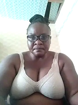 Snapshot of Judith123 chatting on July 6, 2026, 7:05 am Judith123 online show from July 6, 2026, 7:05 am