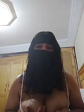 Laty 123 online show from May 31, 2026, 2:13 pm