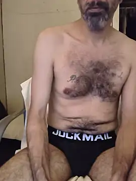 Snapshot of GooberGreene13 chatting on June 18, 2026, 12:44 am GooberGreene13 online show from June 18, 2026, 12:44 am